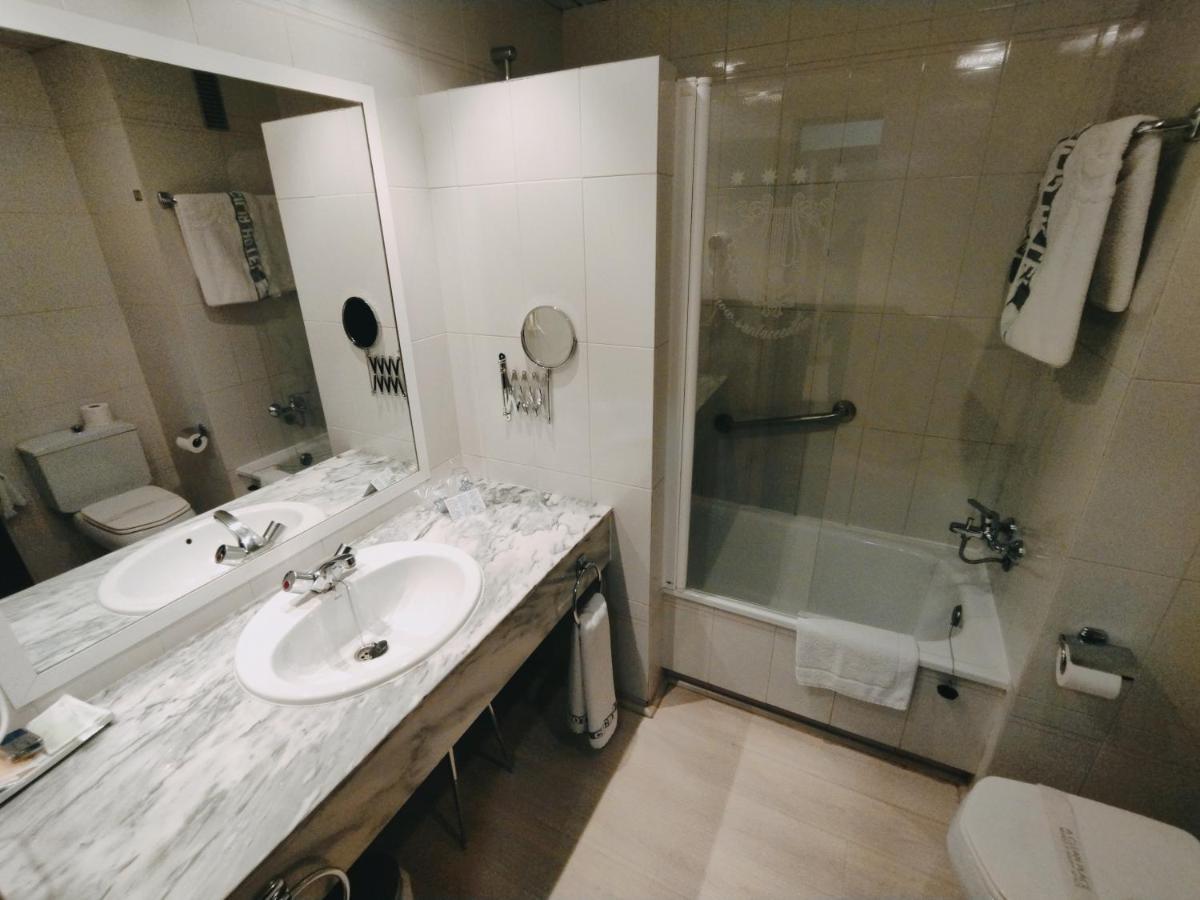 Triple Room,1477203181:JPEG