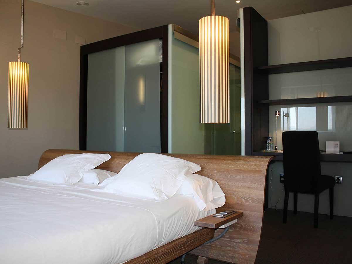 Double Room,1589420877:JPEG